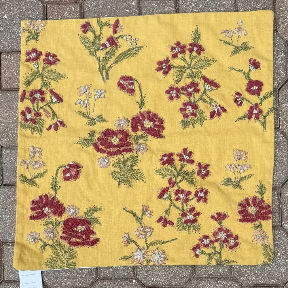 Pottery Barn Redmond Embroidered Reversible Floral Pillow Cover 24” x 24” - Picture 1 of 5